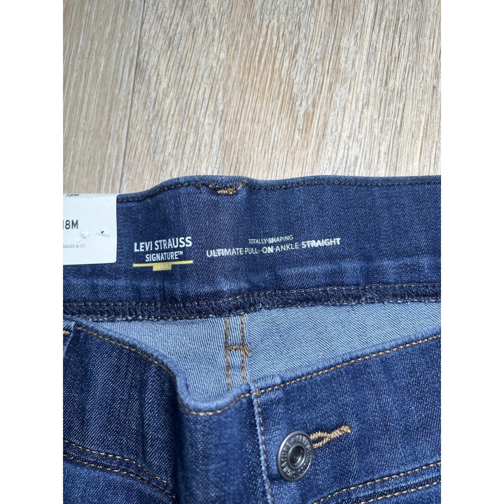 Levi Strauss Signature Women's Jeans Ultimate Pull-on Ankle Straight Size 18M - Picture 5 of 6